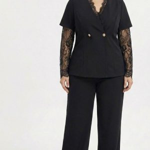 Komplet tunika i pantalone sa čipkanim detaljima