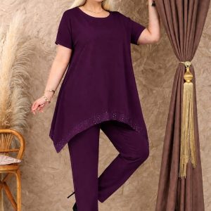 Ljubičasti komplet sa šljokicama