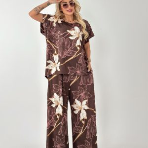Braon cvetni komplet plus size
