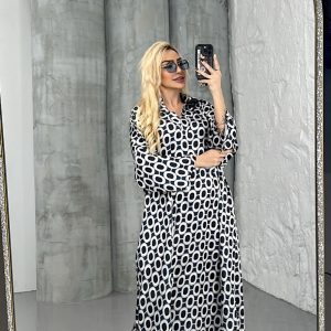 Haljina sa modernim printom plus size